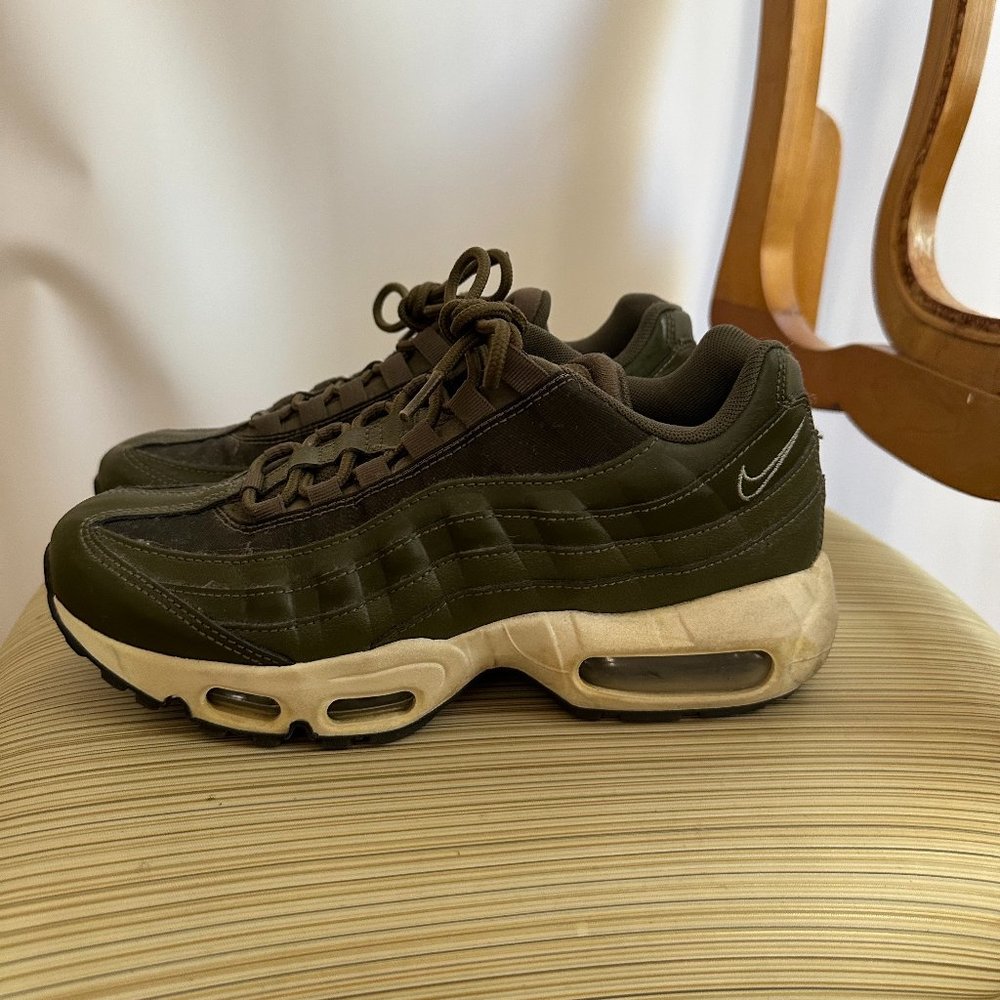 Green Nike Air Max 95